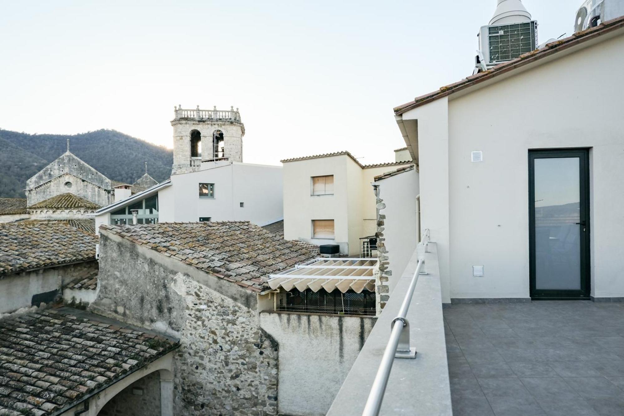 Besalú 3 modern apt w terrace y great views ac Exterior foto