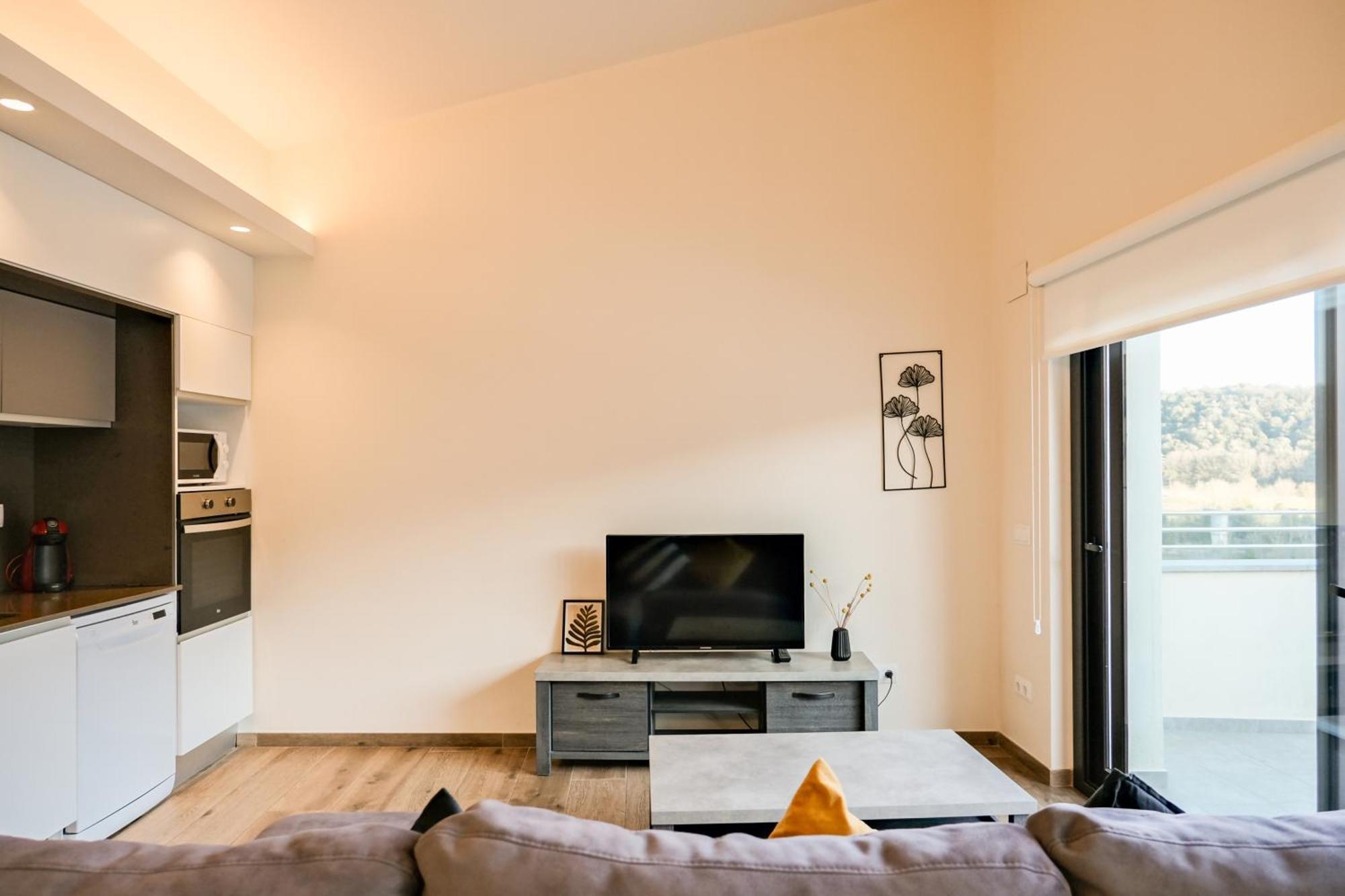 Besalú 3 modern apt w terrace y great views ac Exterior foto